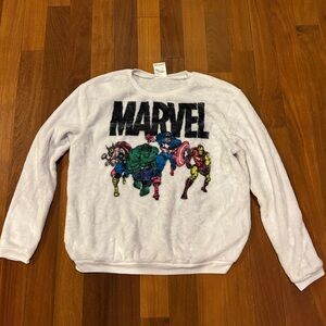 Marvel Soft White Fleece Character Sweatshirt Juniors Women’s Size L